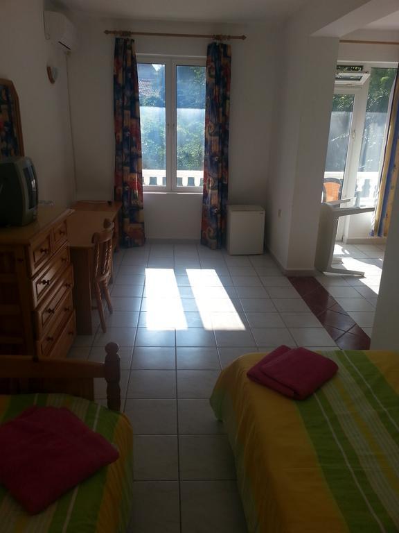 Family Hotel Casablanca Green Βάρνα Εξωτερικό φωτογραφία