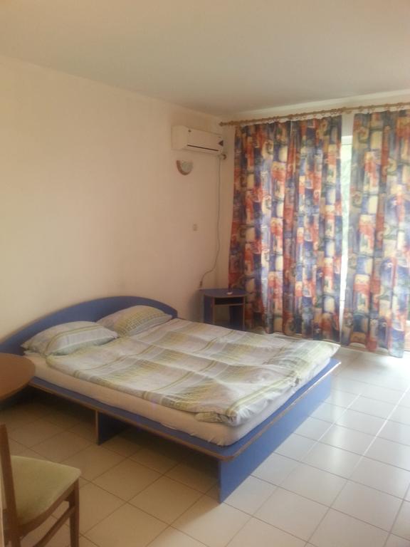 Family Hotel Casablanca Green Βάρνα Δωμάτιο φωτογραφία