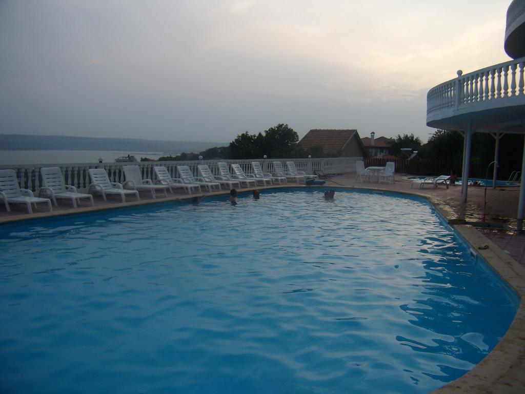Family Hotel Casablanca Green Βάρνα Εξωτερικό φωτογραφία