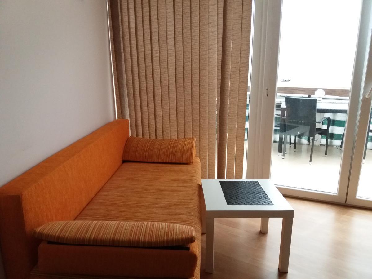 Family Hotel Casablanca Green Βάρνα Εξωτερικό φωτογραφία