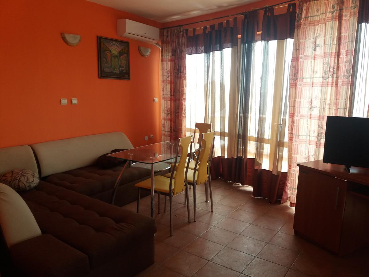 Family Hotel Casablanca Green Βάρνα Εξωτερικό φωτογραφία